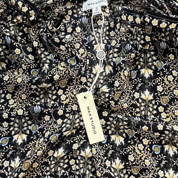 Max Studio Black Floral Print Boho Style Long Sleeve V-Neck Blouse | Size S - Picture 5 of 7